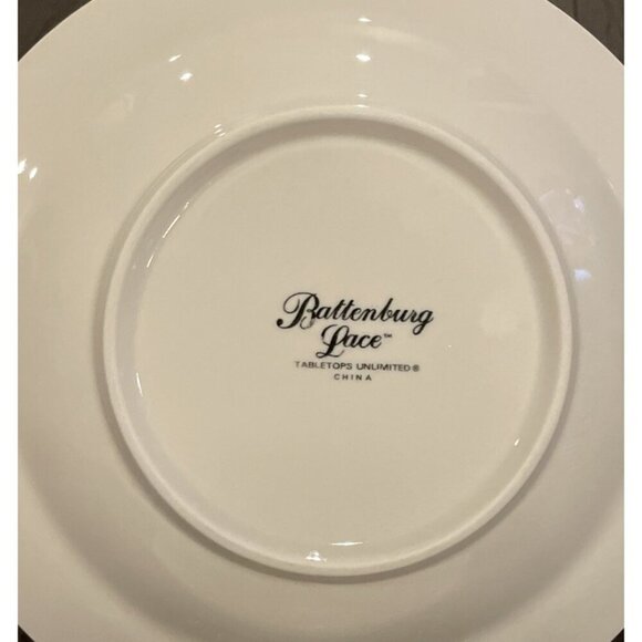 Tabletops Unlimited Battenburg Lace‎ Rimmed Soup Bowl Bowls 9 Inch Set Of 3 - Picture 3 of 3